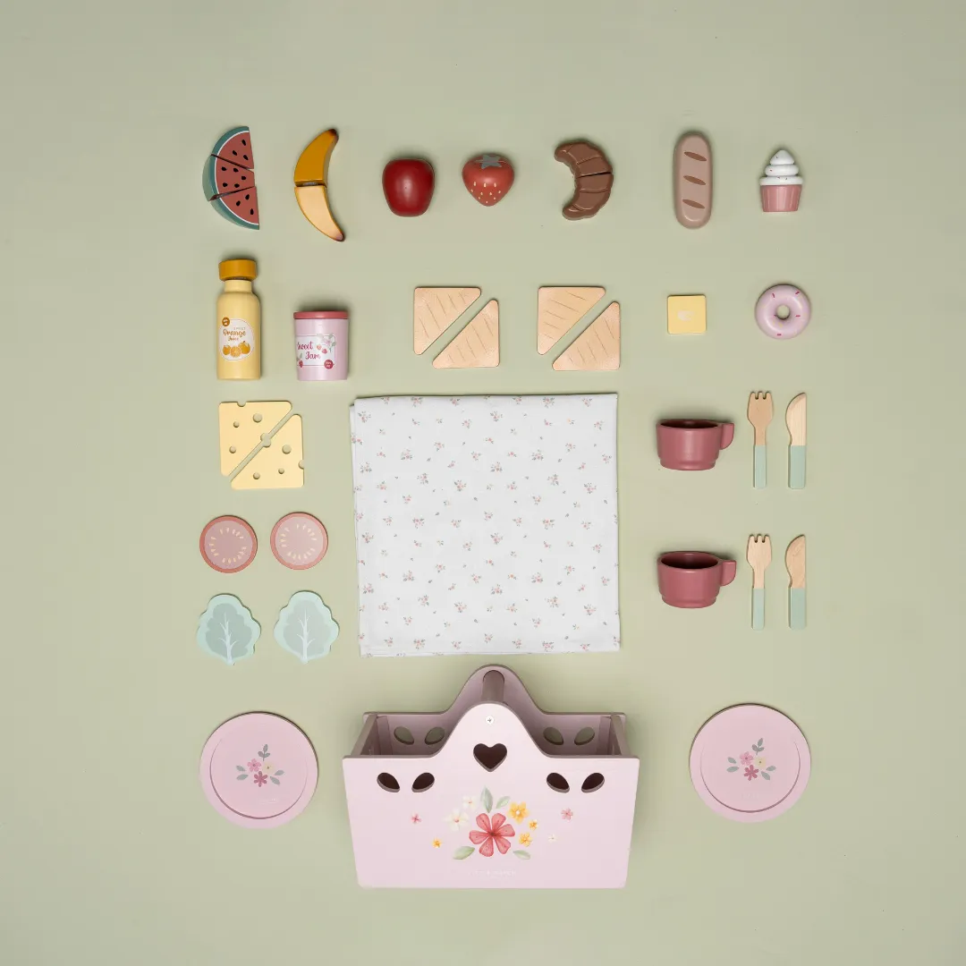 Little Dutch Wooden Picnic Playset