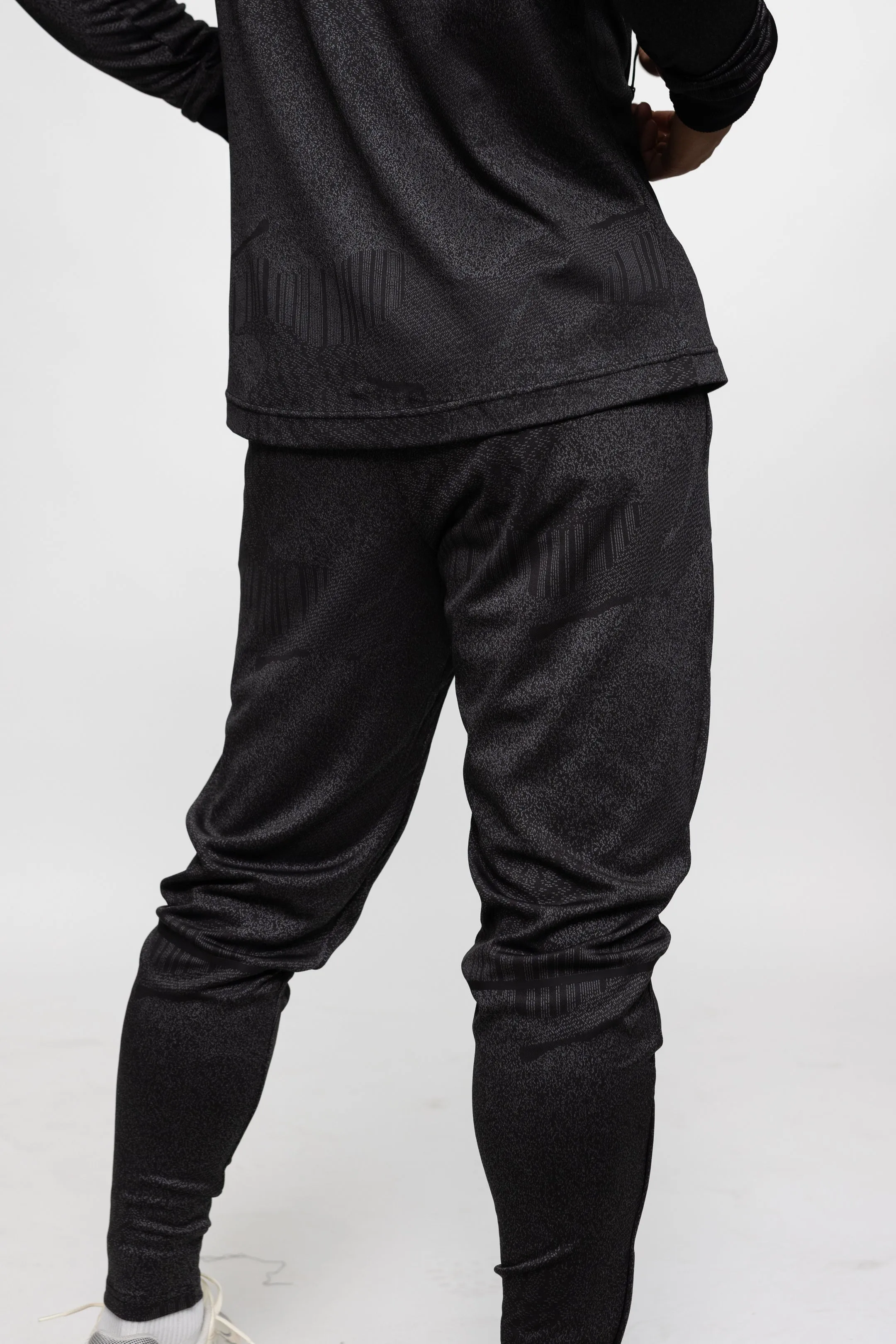 Night Vision Hoodie & Jogger Bundle - Black