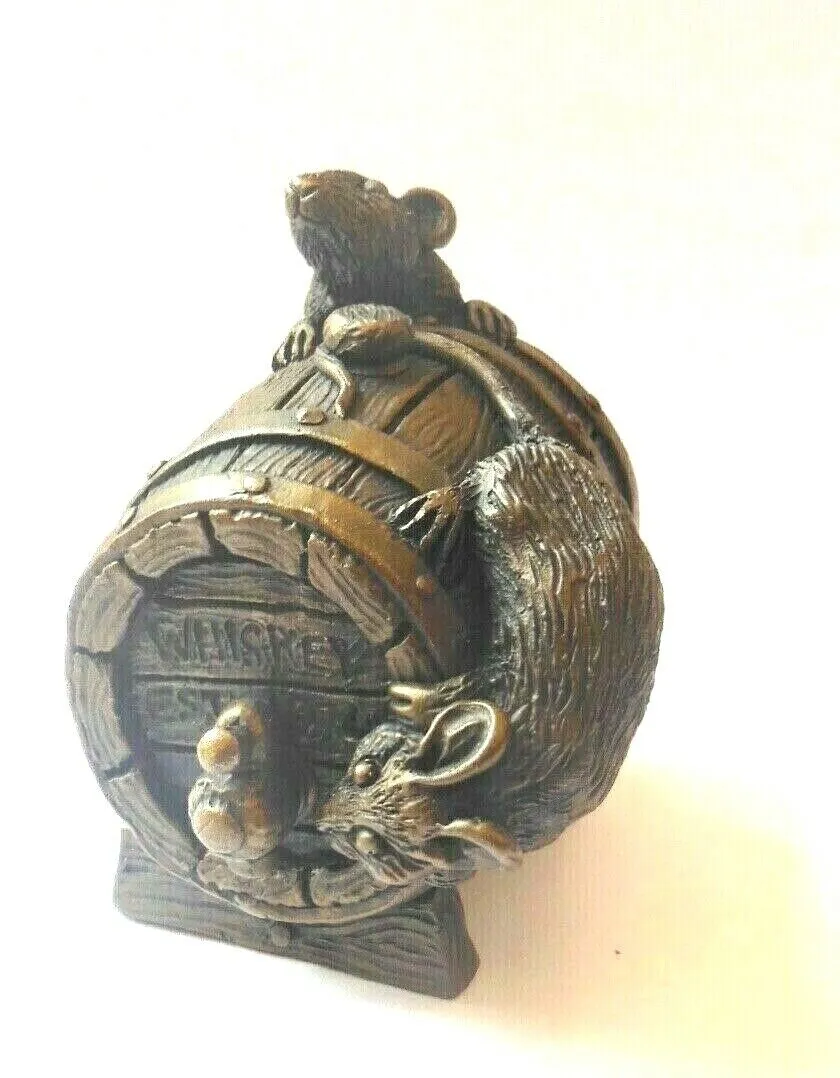 Oriele Bronze: Mice on a Barrel