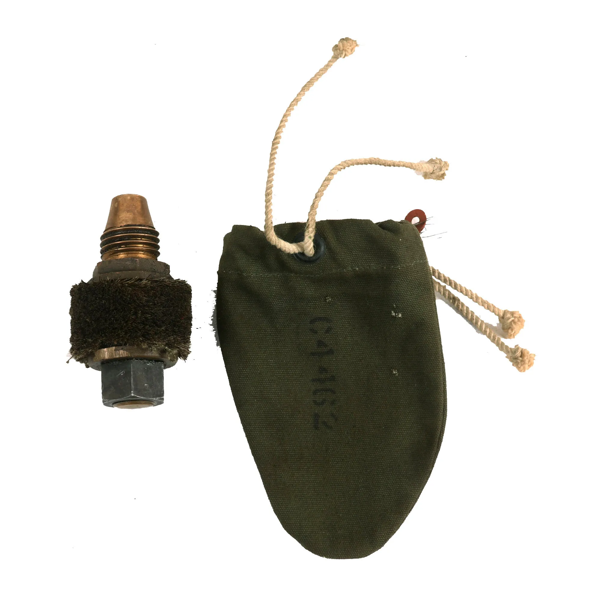 Original U.S. WWII 1945 Dated Paratrooper M18 Recoilless Rifle with Field Cover, 57mm Round in Canister & More - Inert