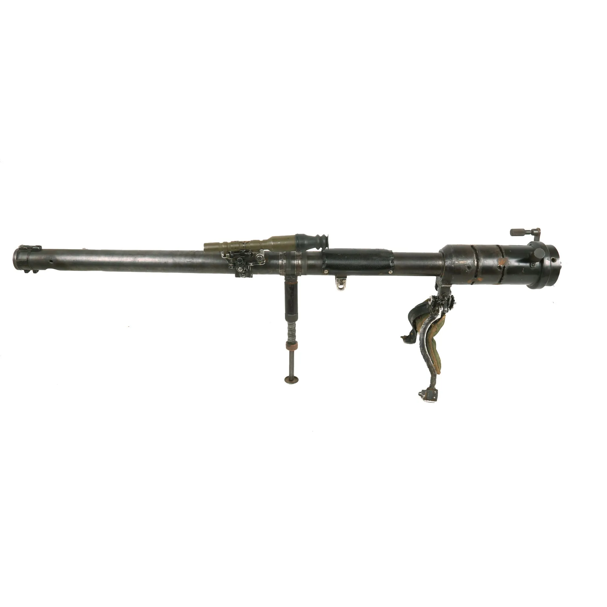 Original U.S. WWII 1945 Dated Paratrooper M18 Recoilless Rifle with Field Cover, 57mm Round in Canister & More - Inert